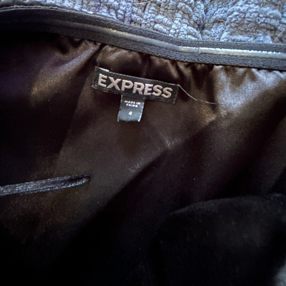 Express Black Ruffle Romper - Picture 3 of 3